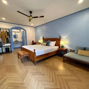 4* Hotel Sadakham