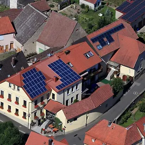 Zur Linde Hotel Gädheim